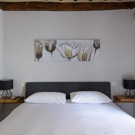 The View - Sunset & Relax - Suite - Appartamenti Vista Lago Passignano sul Trasimeno Luaran gambar