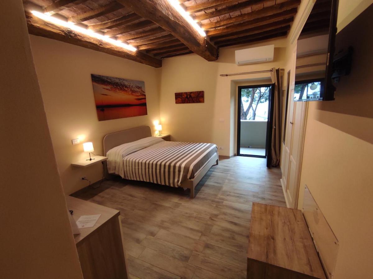 The View - Sunset & Relax - Suite - Appartamenti Vista Lago Passignano sul Trasimeno Luaran gambar