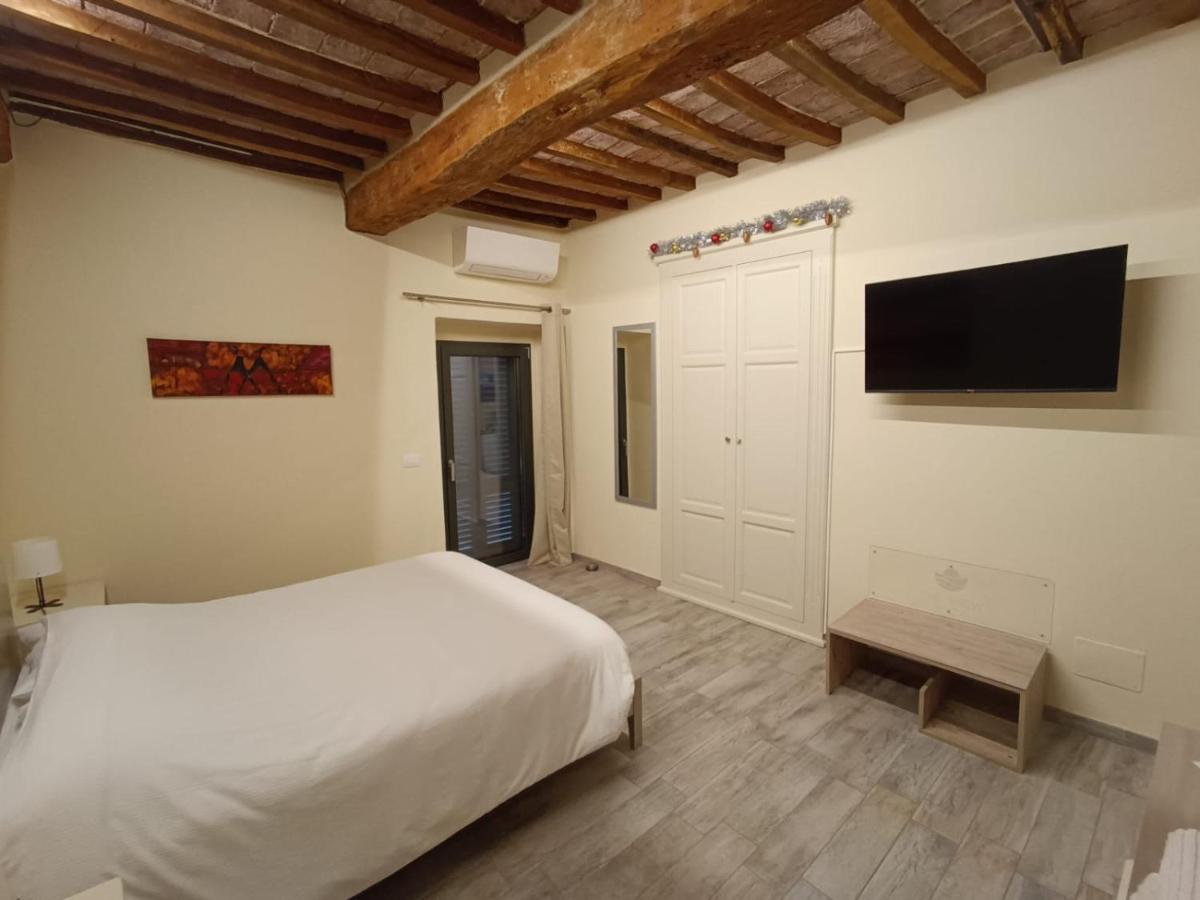 The View - Sunset & Relax - Suite - Appartamenti Vista Lago Passignano sul Trasimeno Luaran gambar